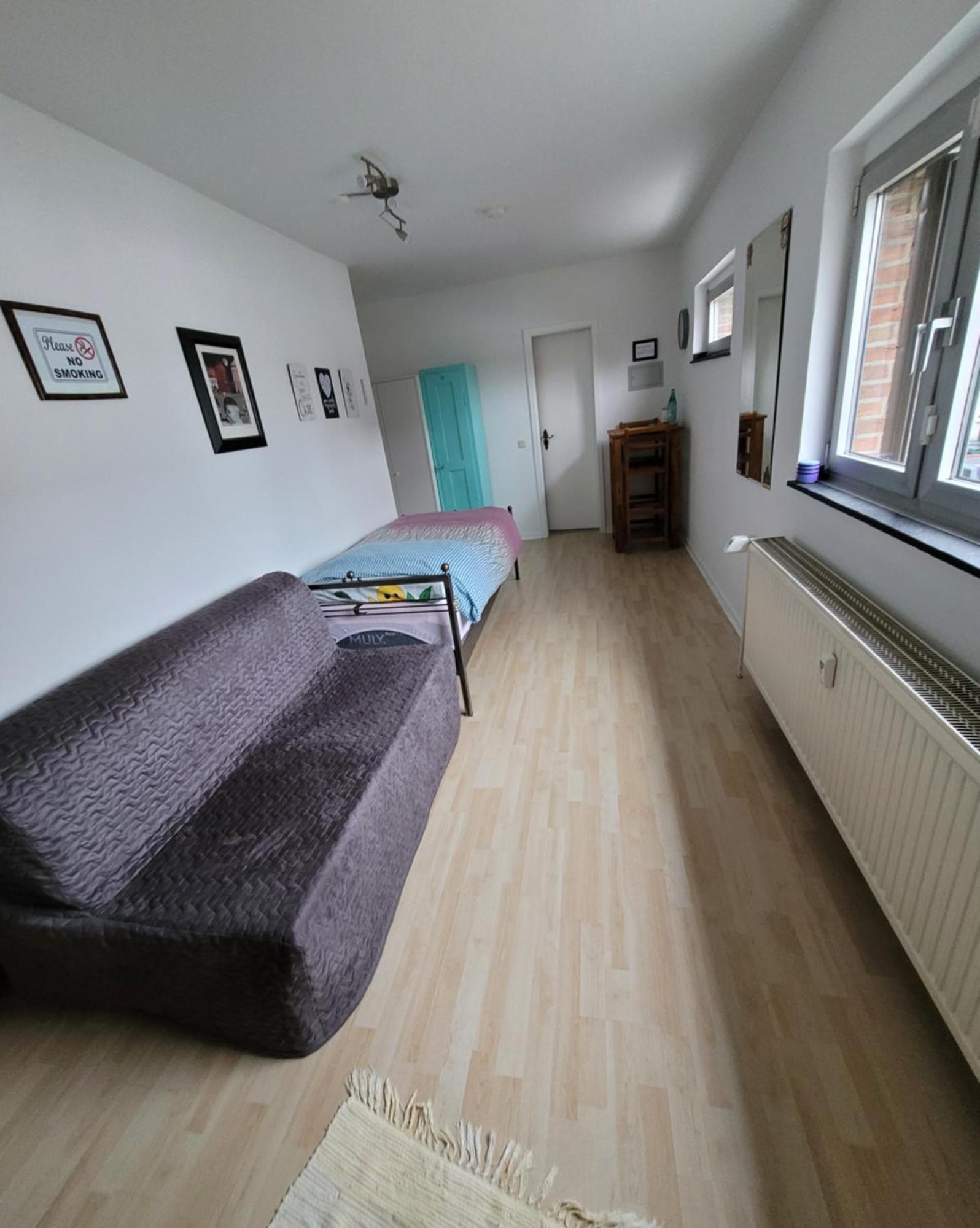 Messezimmer Am Thewissenweg Düsseldorf Rom bilde